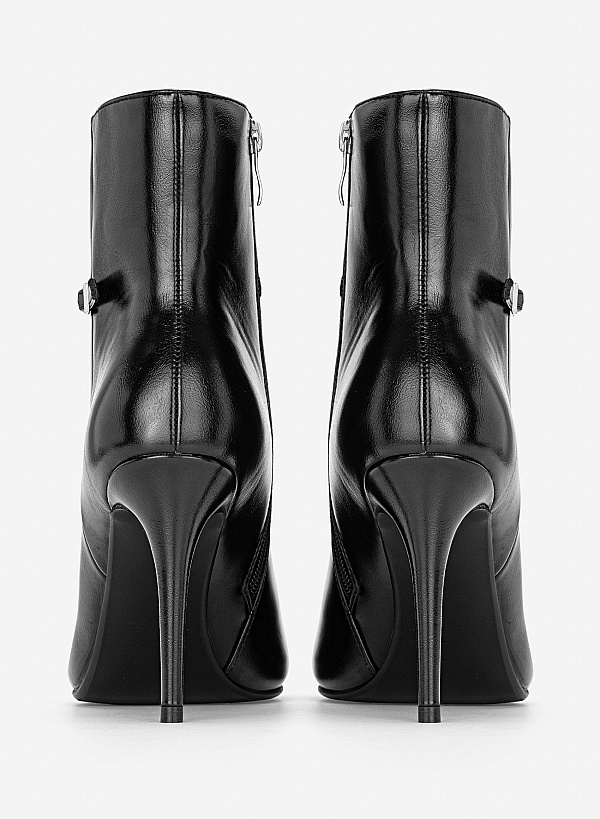 Giày boots gót nhọn quai gài trang trí - BOT 0945 - Màu đen - VASCARA