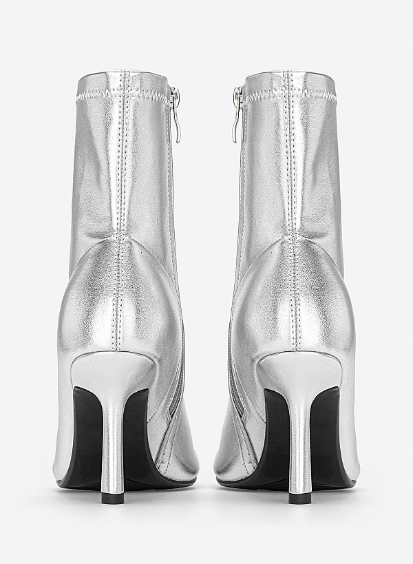 Giày boots mũi tròn cổ cao - BOT 0950 - Màu bạc - VASCARA