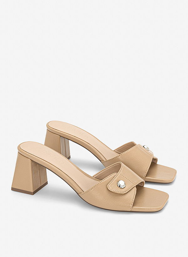 Guốc mules block heel nhấn nút kim loại - GNN 0231 - Màu be - VASCARA