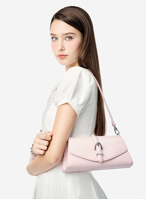 Túi đeo vai hình thang nhấn khoá cài - SHO 0303 - Màu hồng nhạt - VASCARA