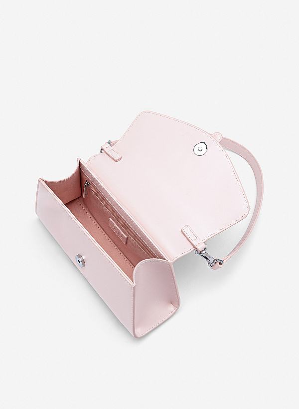 Túi đeo vai hình thang nhấn khoá cài - SHO 0303 - Màu hồng nhạt - VASCARA