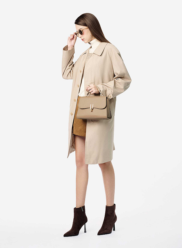 Túi xách nắp gập cách điệu phối khóa gài - SAT 0346 - Màu be - VASCARA