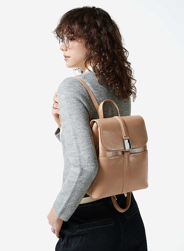 Balo nắp gập casual nhấn khóa trang trí