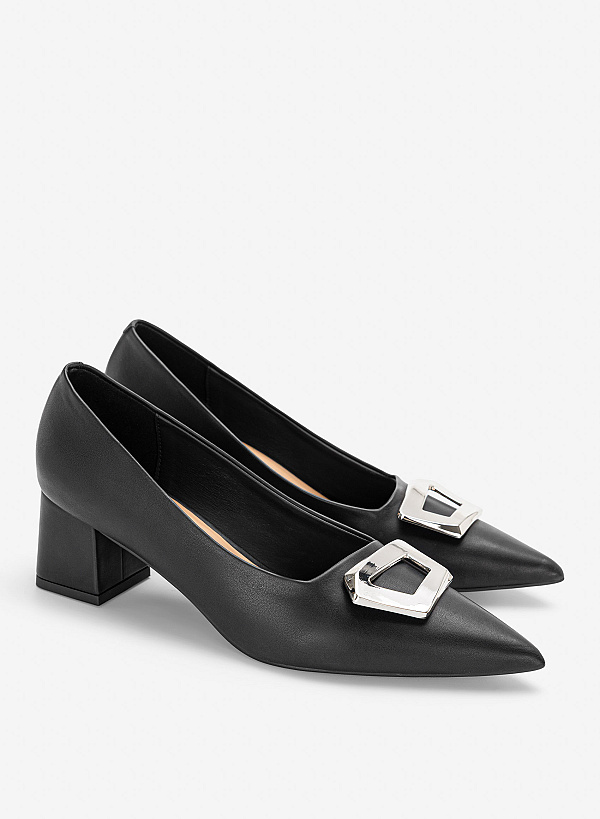 Giày bít mũi nhọn trang trí hình khối cách điệu - BMN 0749 - Màu đen - VASCARA