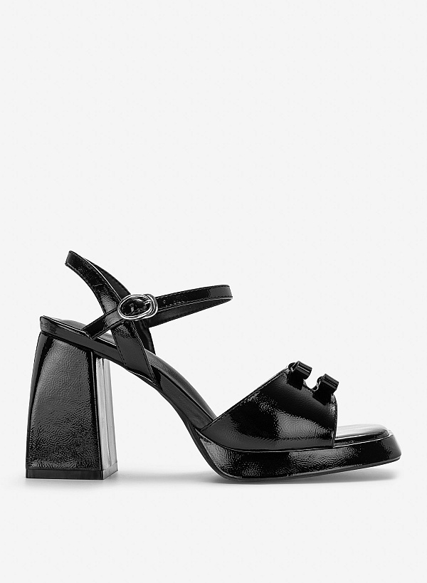 Platform sandals đính nơ trang trí