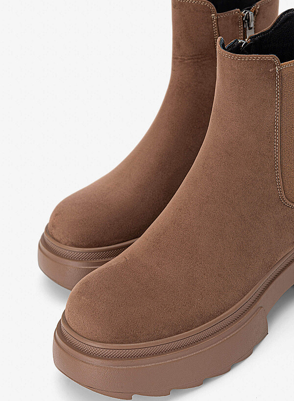 Giày boots đệm vải dáng Chelsea - BOT 0949 - Màu nâu đậm - VASCARA