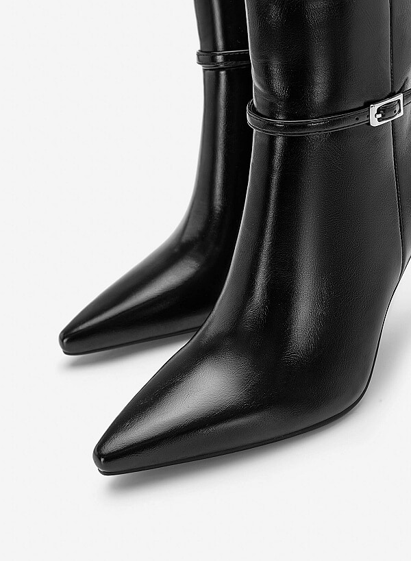 Giày boots gót nhọn quai gài trang trí - BOT 0945 - Màu đen - VASCARA