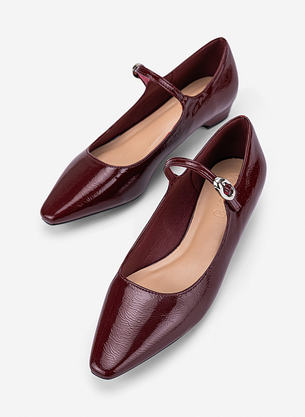 Giày bít mũi nhọn mary janes phối buckle - BMN 0787 - Màu đỏ đậm - VASCARA