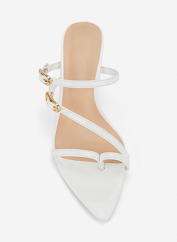 Guốc mule mũi nhọn nhấn khoá glossy chic - GNN 0244 - Màu trắng - VASCARA