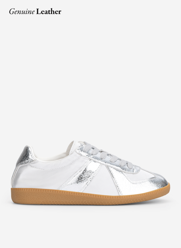 Giày sneaker da thật phối ánh bạc